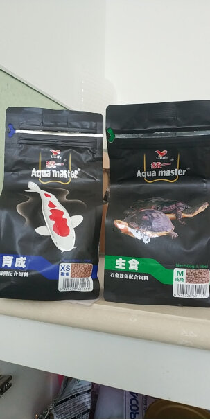 鱼粮-饲料统一鱼粮怎么样？分析应该怎么选择？