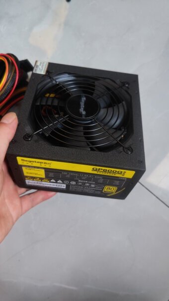 鑫谷（Segotep）500W GP600G电源2600x+b450m+蓝宝石rx590能带的动吗？