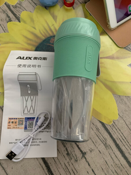 奥克斯AUX请问红绿灯闪烁是什么问题呀？