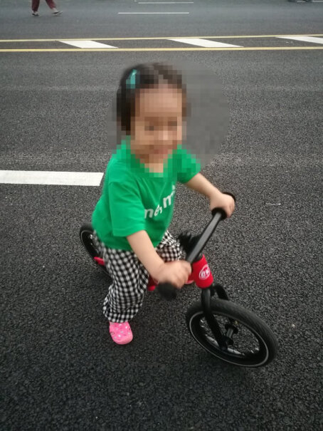 Cakalyen平衡车三岁女宝宝能骑吗？