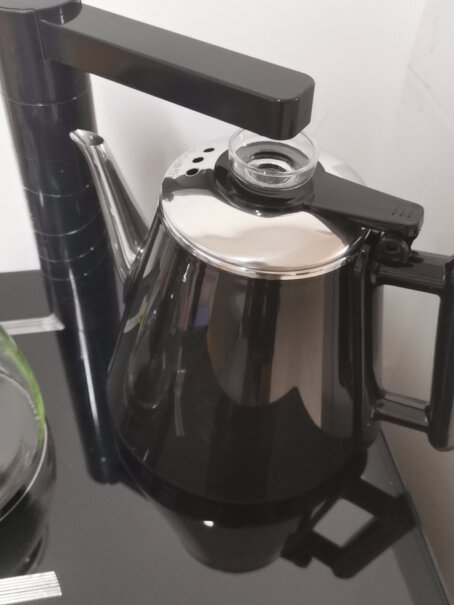 美菱MY-C518茶吧机这个是自动调节温度的嘛？