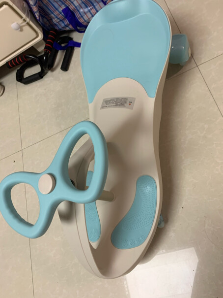 爱音扭扭车儿童溜溜车1-3-6岁宝宝滑行要自己组装吗？