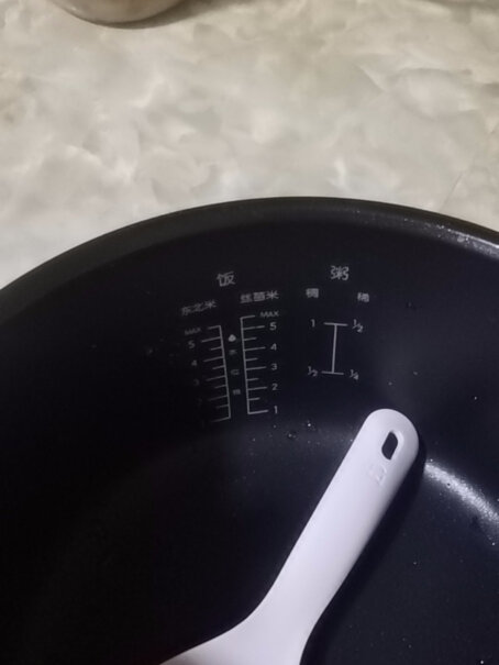 小米米家电饭煲C13L小型迷你4L家用智能预约多功能电饭锅做饭的时候声音大 吗？
