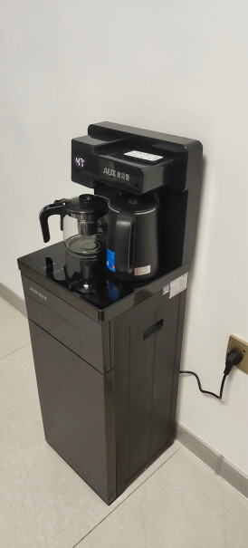 奥克斯茶吧机家用多功能智能遥控温热型立式饮水机不加热能直接接水吗？