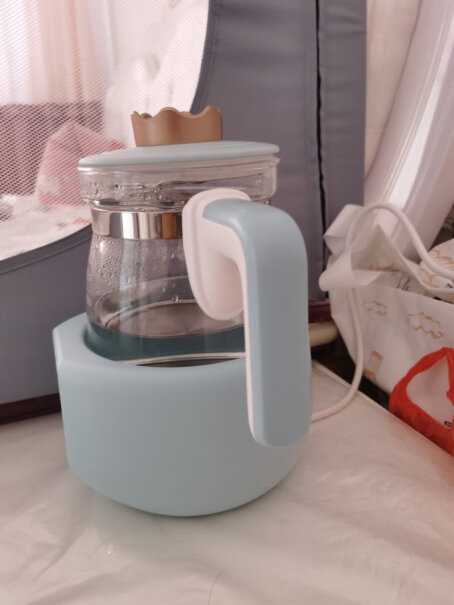 美的婴儿恒温水壶调奶器热奶器1.2L烧水时声音大不大？