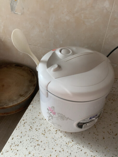 半球电饭煲家用5升电饭锅5l电饭煲粘锅和视频不一样？