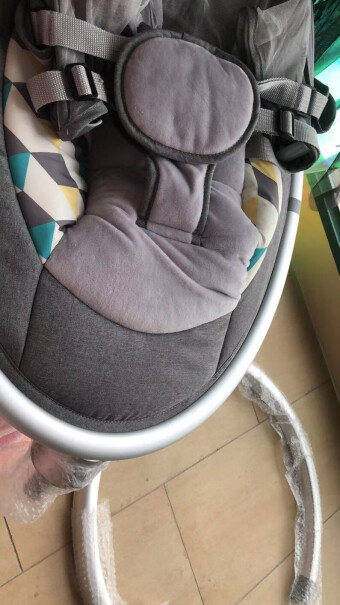 儿童摇椅可优比婴儿电动摇椅摇摇椅宝宝摇篮躺椅哄娃神器哄睡评测哪款功能更好,分析哪款更适合你？