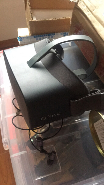 Pico G2 4K VR一体机看电影这个好还是蓝光机好，看过的说说 谢谢？