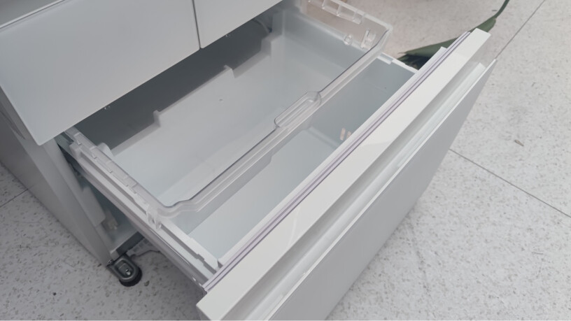 东芝TOSHIBA409升变频风冷无霜多门五门家用嵌入囤货电冰箱玻璃面板GR-RM429WE-PG2制冰功能好用吗？