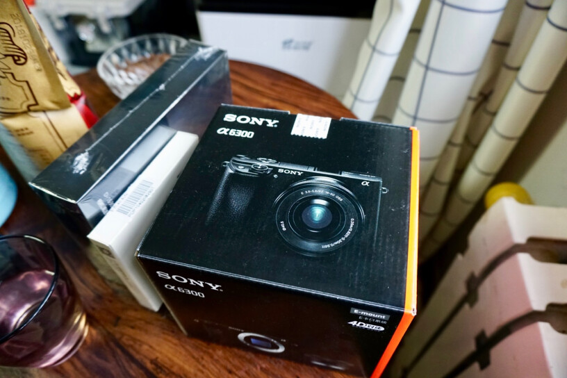 微单相机SONY ILCE-6400 Vlog微单相机使用情况,对比哪款性价比更高？