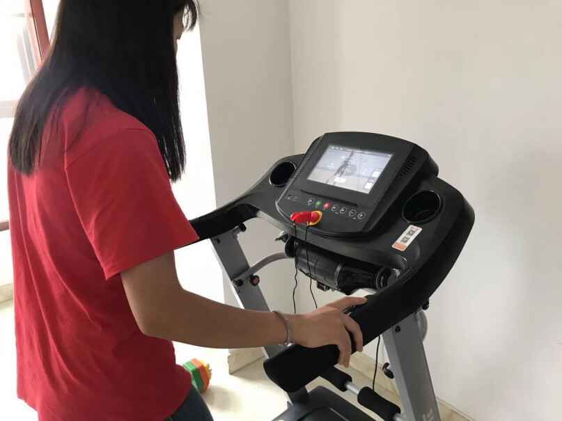 跑步机亿健跑步机折叠智能家用健身静音走步机健身房运动器材为什么买家这样评价！值得买吗？