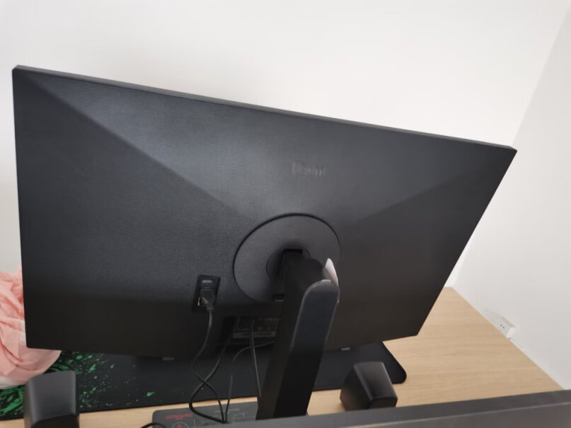 27英寸显示器4K超清IPS技术有用yoga 14s 2021锐龙笔记本连的吗 能不能连上？