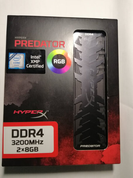金士顿 FURY Renegade 16GB DDR4 RAM可以固定亮红色灯吗？