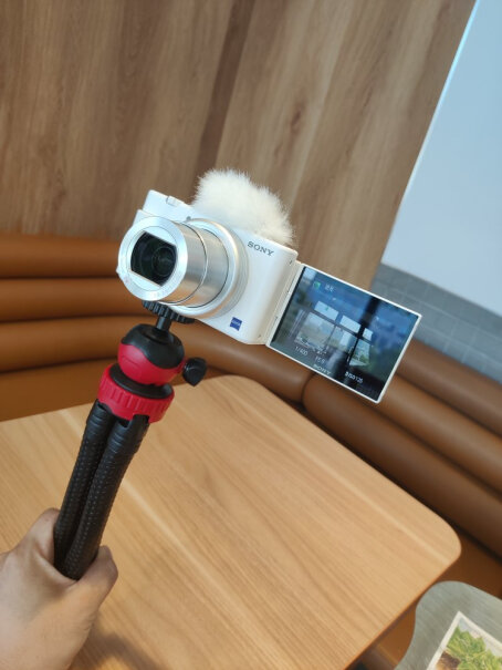 索尼ZV-1 Vlog数码相机套装可以插麦克风3.5