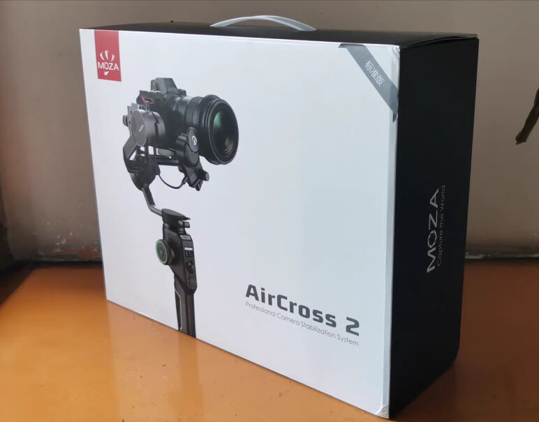 MOZA AirCross2稳定器 尊享版佳能70D+18-200镜头可以用吗？