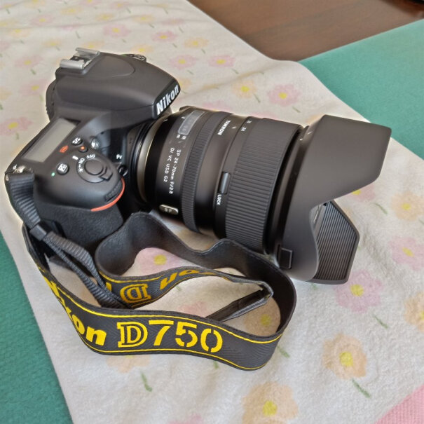 腾龙A032 24-70mm F/2.8变焦镜头请问这个1530用在佳能6D2上跑焦吗？