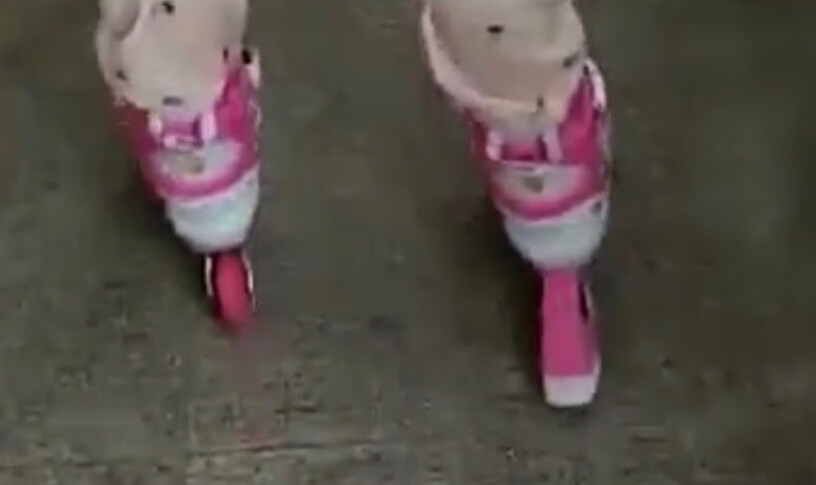 小状元儿童溜冰鞋女童男童套装旱冰鞋滑冰鞋这个溜冰鞋质量怎样好不好 穿着舒服吗 码数标准吗？