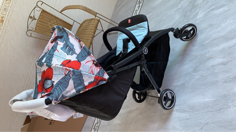 好孩子婴儿推车宝宝车婴儿伞车请问怎么折叠呢？