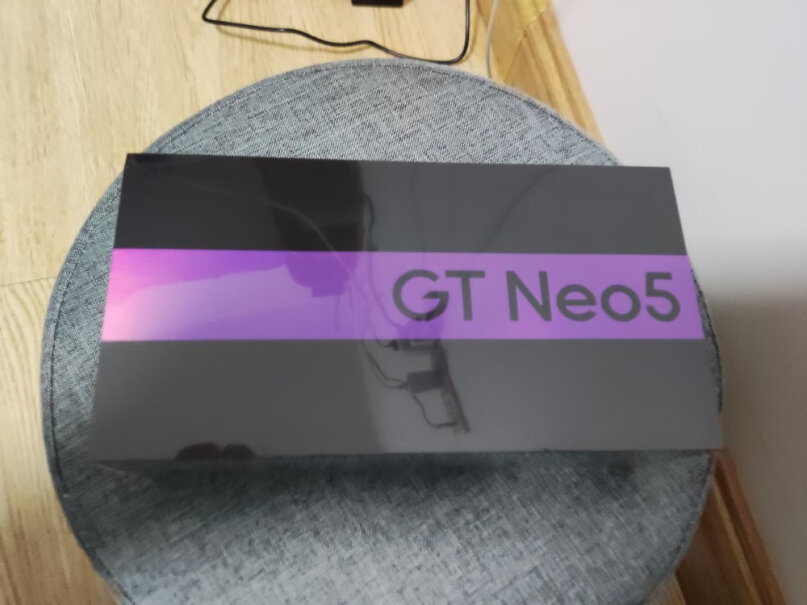 Neo5240W光速秒充屏幕是什么厂家？