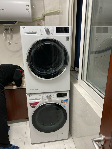 LG9KG双变频热泵烘干机家用干衣机这款排水管直径多大？跟洗衣机一样吗？