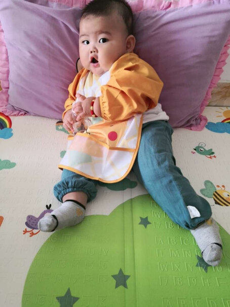 优贝迪宝宝吃饭罩衣3岁宝宝能穿吗？