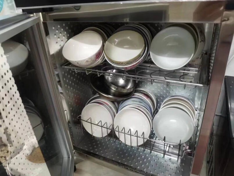 康宝二星级消毒碗柜消毒柜双门立式餐具碗筷家用值得买吗？适不适合你！看质量怎么样！