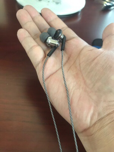 声丽MX-112耳塞式电脑耳机滑轮好不好用？