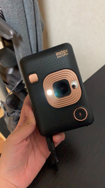 拍立得富士instax mini LiPlay好不好,究竟合不合格？