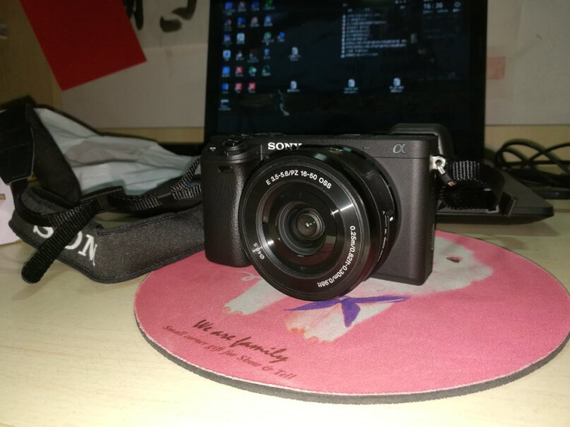 微单相机SONY ILCE-6400 Vlog微单相机评测质量怎么样！适不适合你！看质量怎么样！