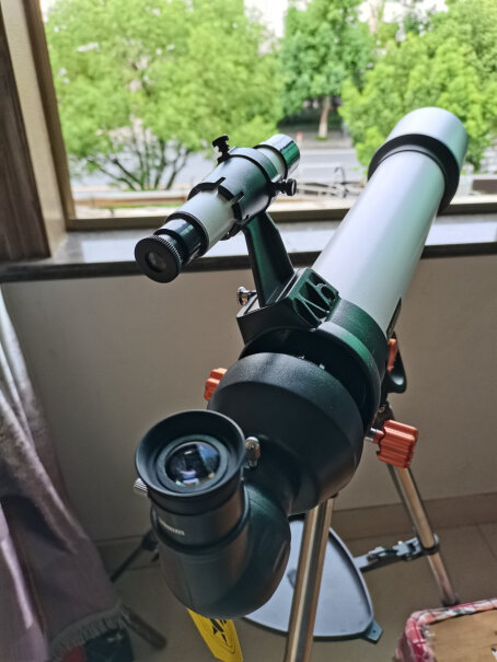 星特朗天秤705天文望远镜专业观星高倍高清儿童成人生日礼物能看到多远，看到什么啊？