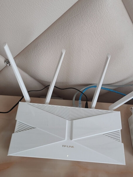 TP-LINK千兆路由器AC1200无线家用手机明明显示连上Wi-Fi，显示网络正常，但是上不了网是怎么回事？