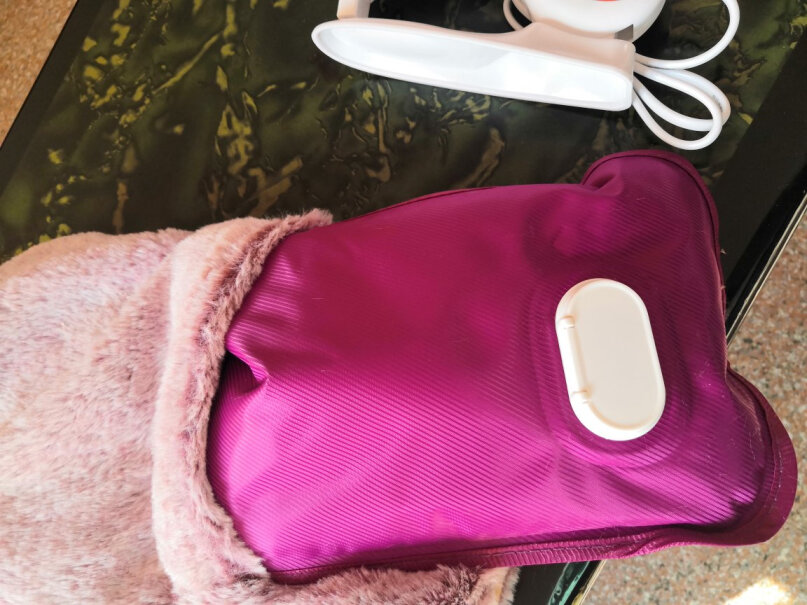 保暖防护绿之源加厚PVC防爆暖水袋1500ml嫩粉色赠防烫袋来看下质量评测怎么样吧！为什么买家这样评价！