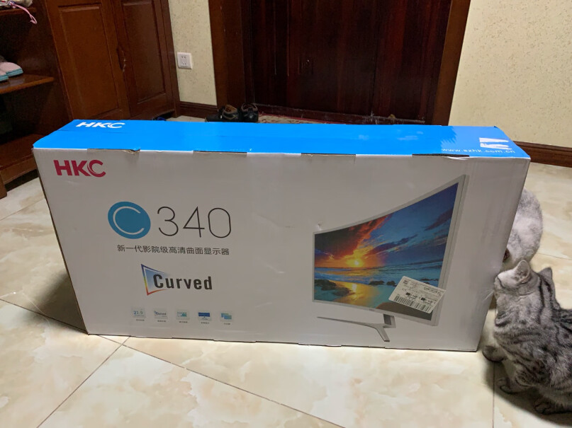 HKC34英寸不玩游戏UHD630核显能带动吗？或者760显卡呢？