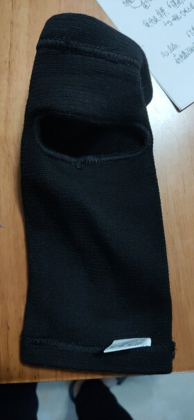 李宁LI-NING这个和篮球袜有什么区别 感觉只是多穿一双袜子？