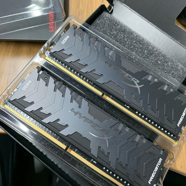 金士顿 FURY Renegade 16GB DDR4 RAM请问2600X可以用这个不？CPU最高支持2933的，会降频使用吗？