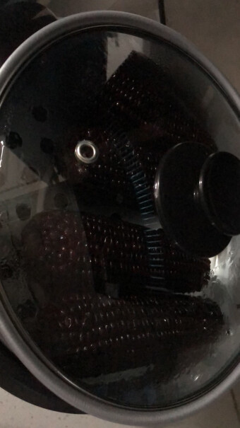 苏泊尔电饭锅6L大容量电饭煲机械老式带蒸笼锅盖怎么盖上了有一道缝？