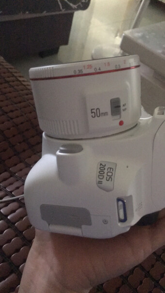 单反相机佳能EOS 200D II单反相机全方位评测分享！评测教你怎么选？