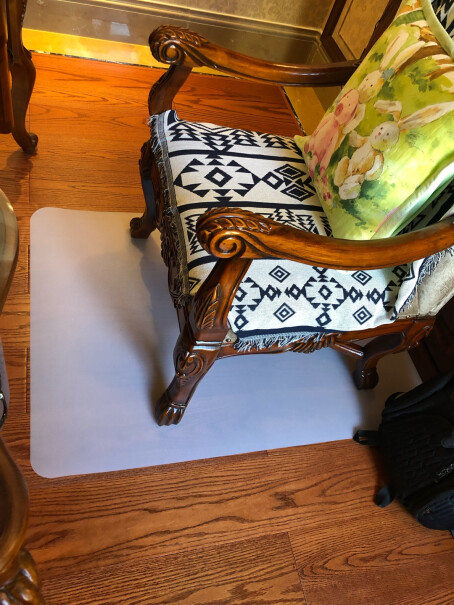 地毯电脑椅垫宝宝椅地毯书桌转椅垫木地板保护垫椅子半透明塑料垫子适不适合你！看质量怎么样！3分钟告诉你到底有没有必要买！