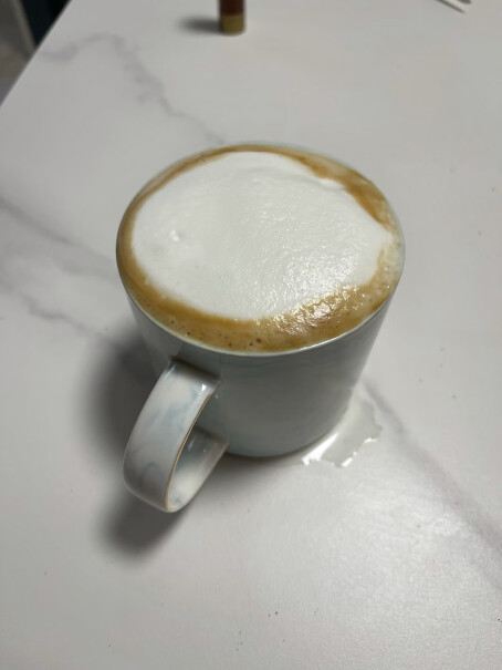 德龙DelonghiECO310半自动咖啡机乐趣礼盒装你好！咖啡机打开后预热的时候水正常出来了，放上咖啡粉后水很难出来？