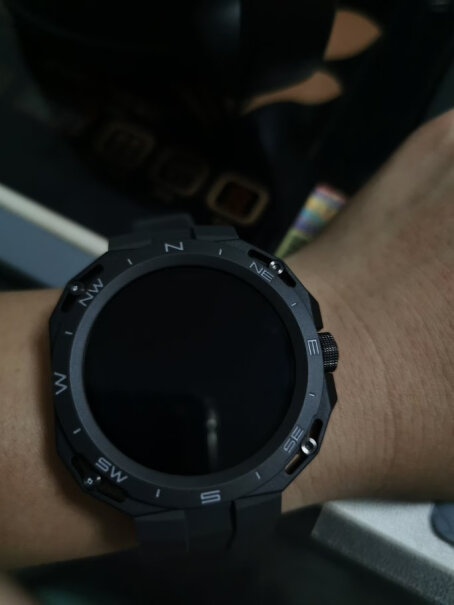 华为（HUAWEI）WATCH GT Cyber 幻夜黑 机能款 华为运动智能手表 闪变换壳评测值得买吗？使用体验！