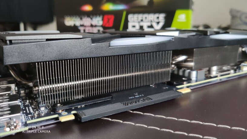 微星魔龙RTX 3080 Ti X TRIO显卡i7 7700加华硕b250plus主板想升级成这块显卡 可以吗？