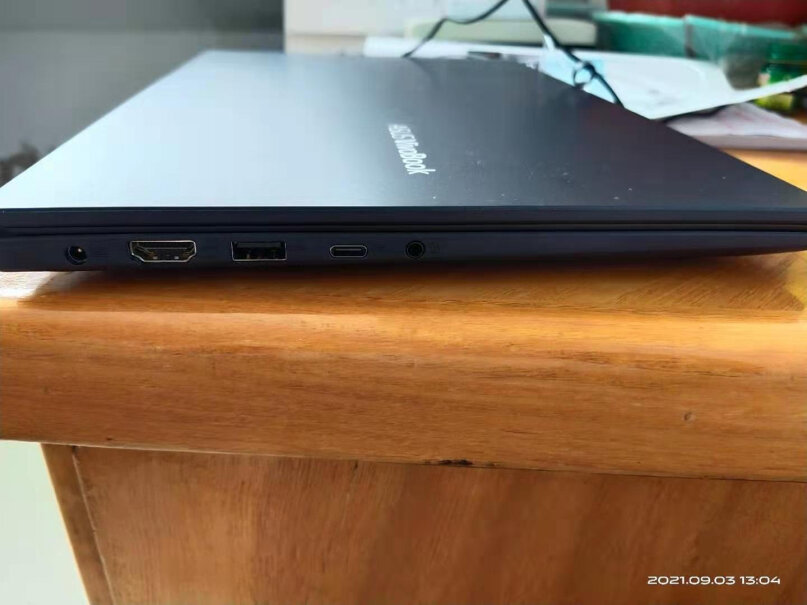 华硕VivoBook14X英特尔酷睿这个充电玩散热怎的啊？
