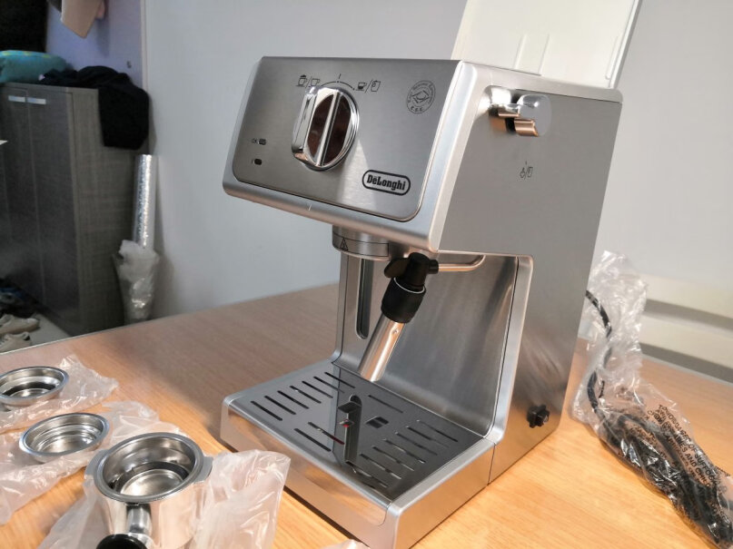 咖啡机德龙咖啡机趣享系列半自动咖啡机网友诚实不欺人！评测怎么样！