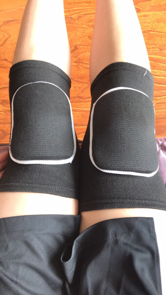 驰动减震运动护膝这个外面再穿长裤会舒服吗？