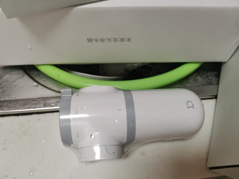 小米水龙头净水器滤水器自来水过滤器有没有用了几个月水变得非常小的？