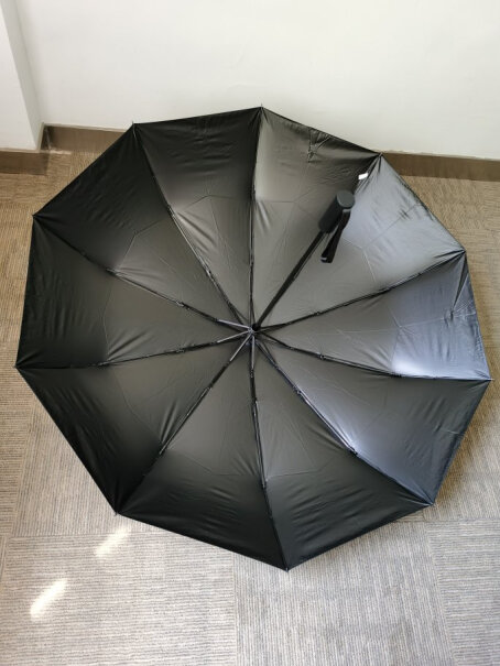 C'mon素色全自动伞你们的雨伞按钮？有没有回弹很慢的问题啊？