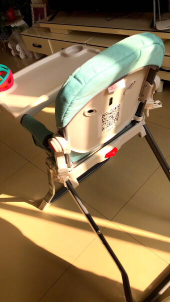 爱音多功能便携可折叠儿童餐椅E06婴儿吃饭座椅宝宝餐椅是正品吗？
