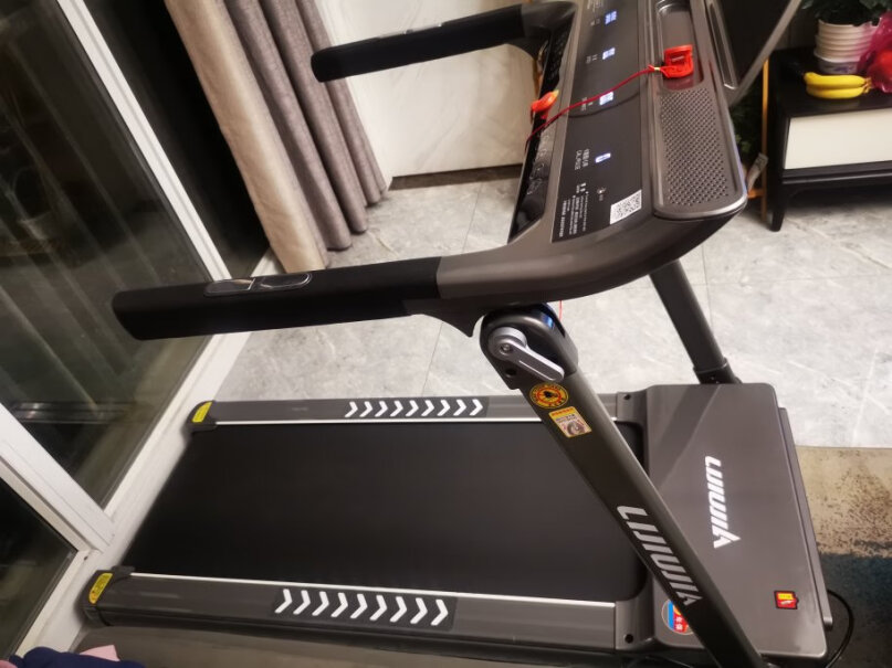 立久佳LIJIUJIAX7跑步机家用智能可折叠免安装健身器材150斤可以用吗？看了下马达1hp不知道怎么样？
