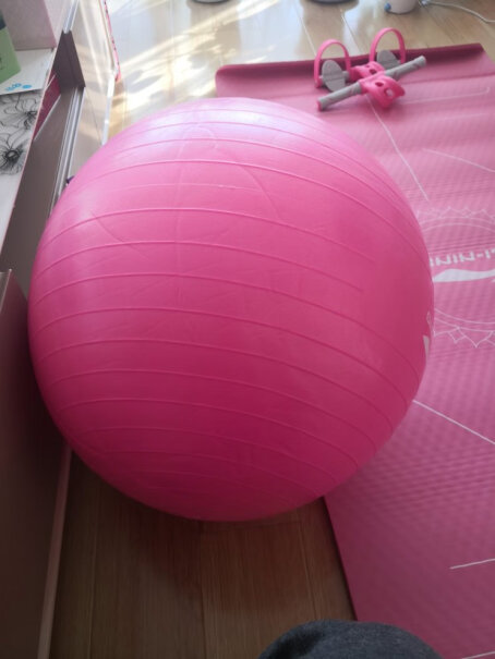 瑜伽球李宁瑜伽球65cm加厚防滑健身球功能真的不好吗,评测不看后悔？