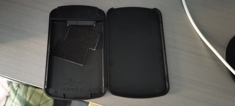 尤达大师移动硬盘盒2.5英寸质量靠谱吗？来看下质量评测怎么样吧！